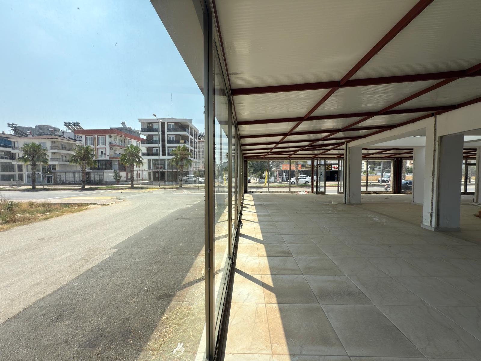 AYDOĞMUŞ MAHALLESİNDE YOL ÜZERİ HAN GİBİ DÜKKAN